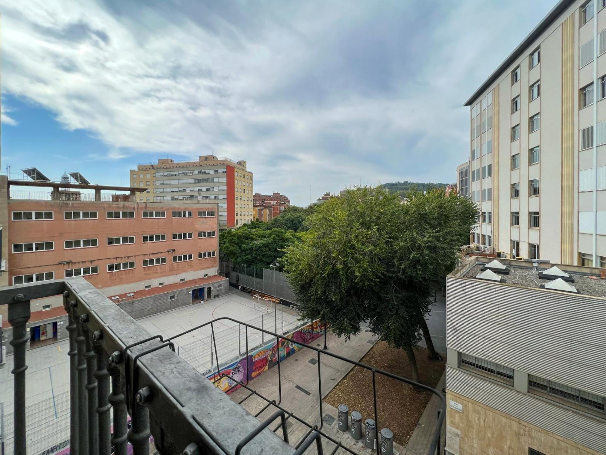 Stay U-Nique Apartments Est Barcelona Exterior photo