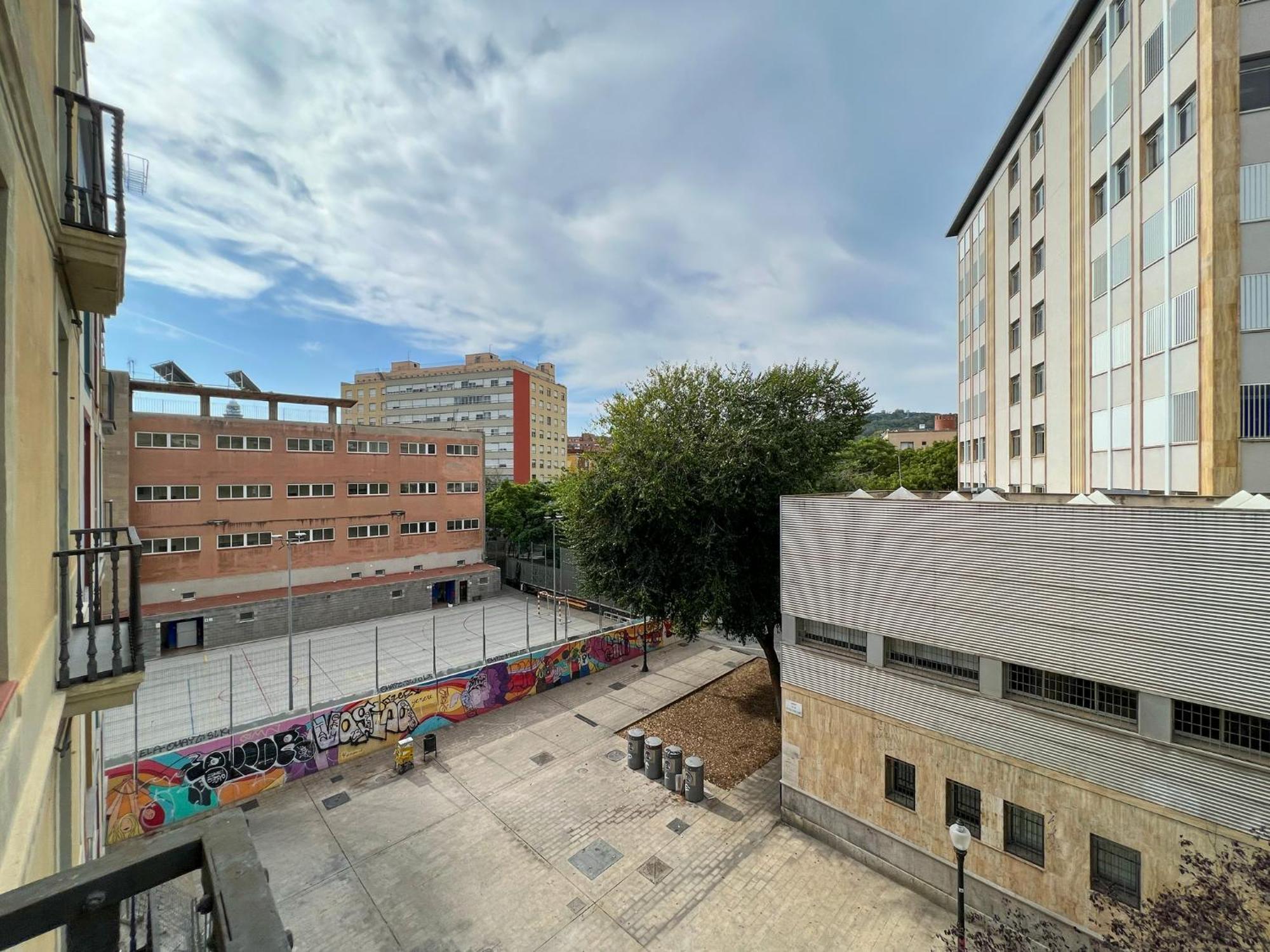 Stay U-Nique Apartments Est Barcelona Exterior photo
